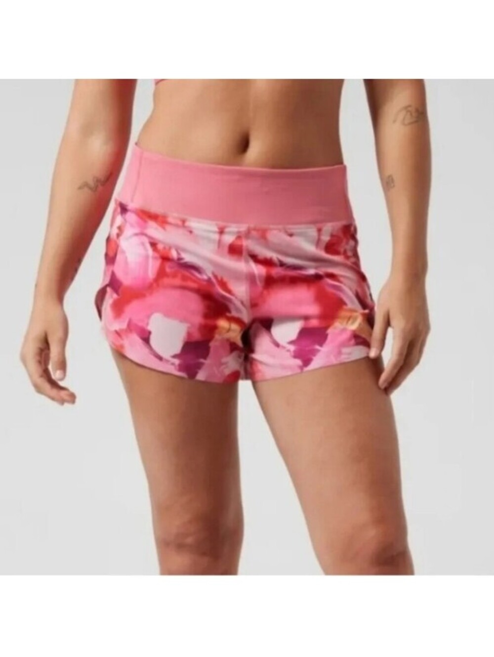 Athleta Run With It 3.5" Pink Floral Lined Shorts Size Small